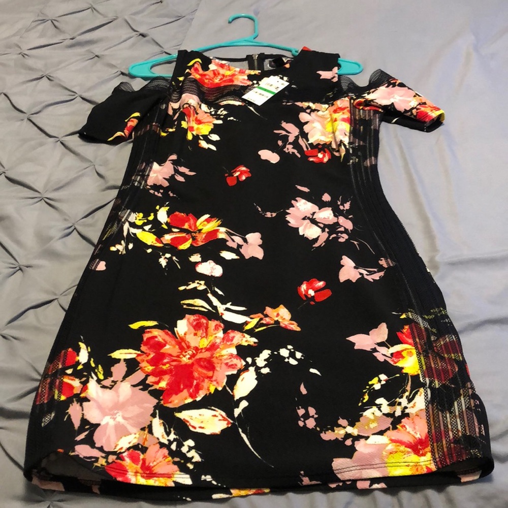 Brand New Dress. Never worn. Size L. Black